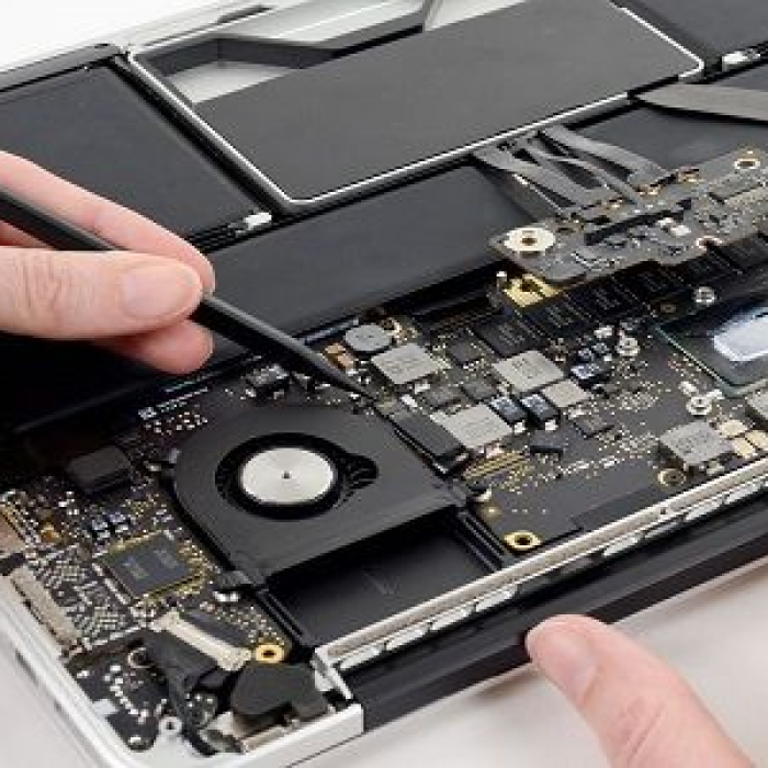 Apple Macbook Repairs in Mumbai Call Us 9320007797 1 MacBook Repair in India